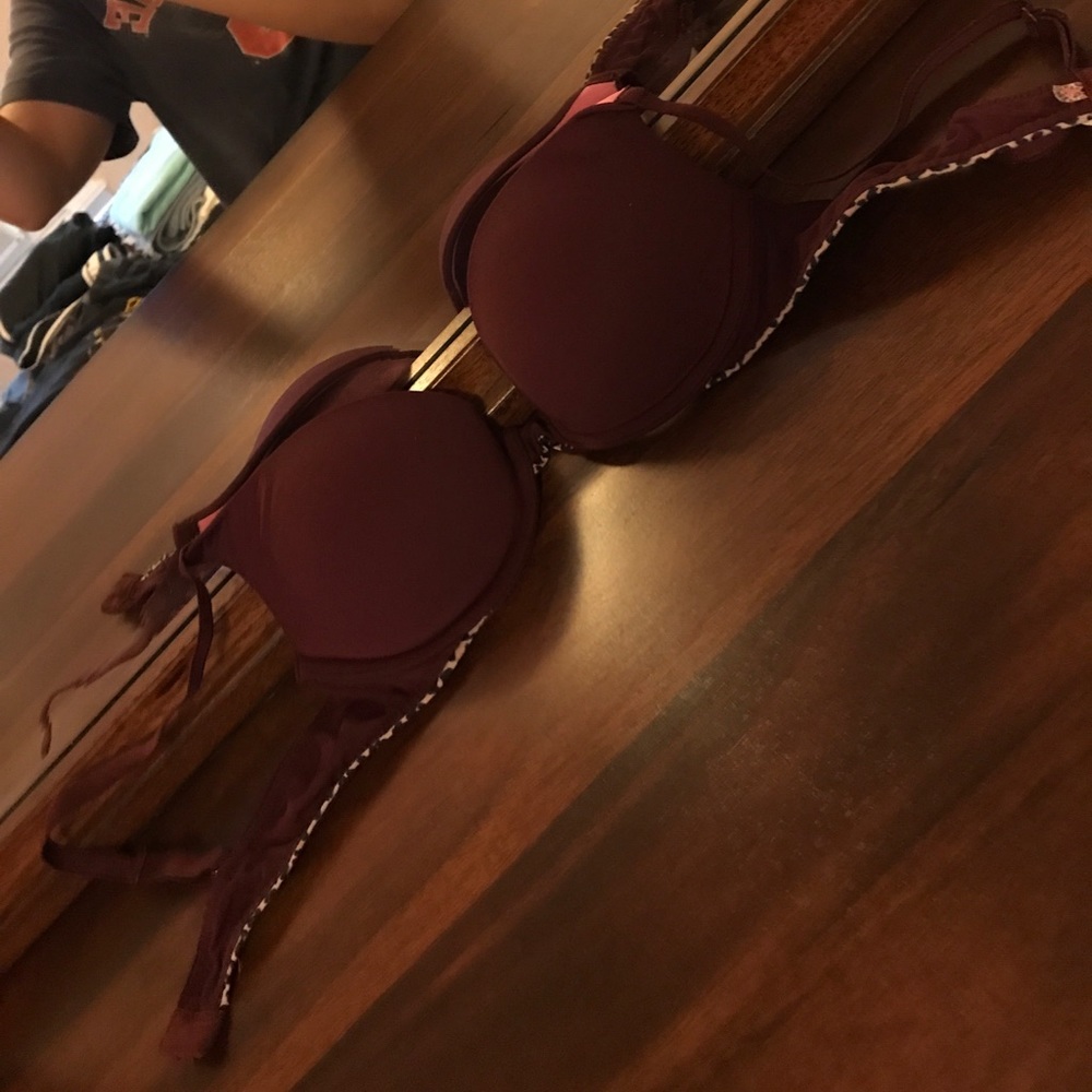 VICTORIA’S SECRET BRA